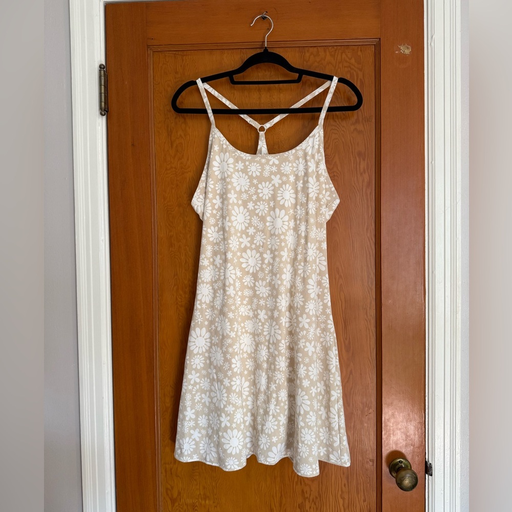 NWOT Outdoor Voices Exercise Dress Size XL (flaw)